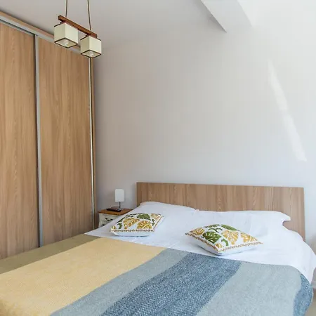 Apartment De Lux Seaside *